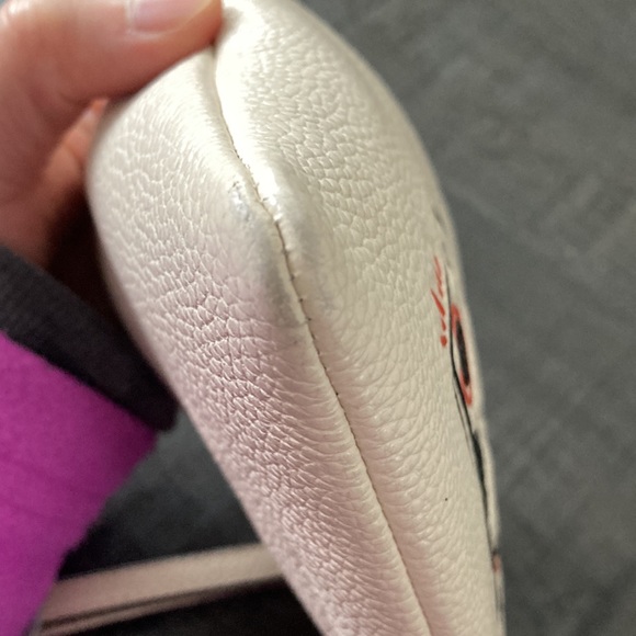 Coach X Keith Haring small wrist wallet. - Picture 8 of 8